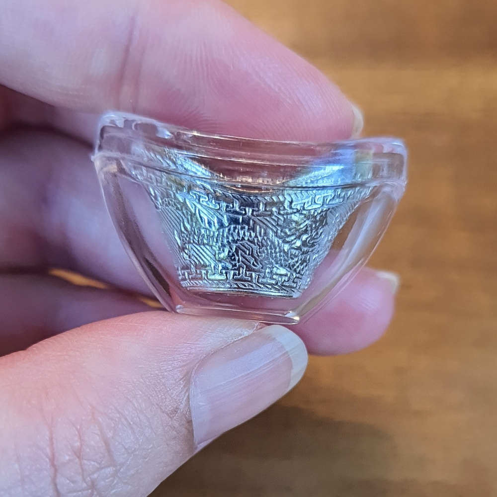 Solid Sterling Silver Chinese Money Yuan Bao - Picture 2 of 5